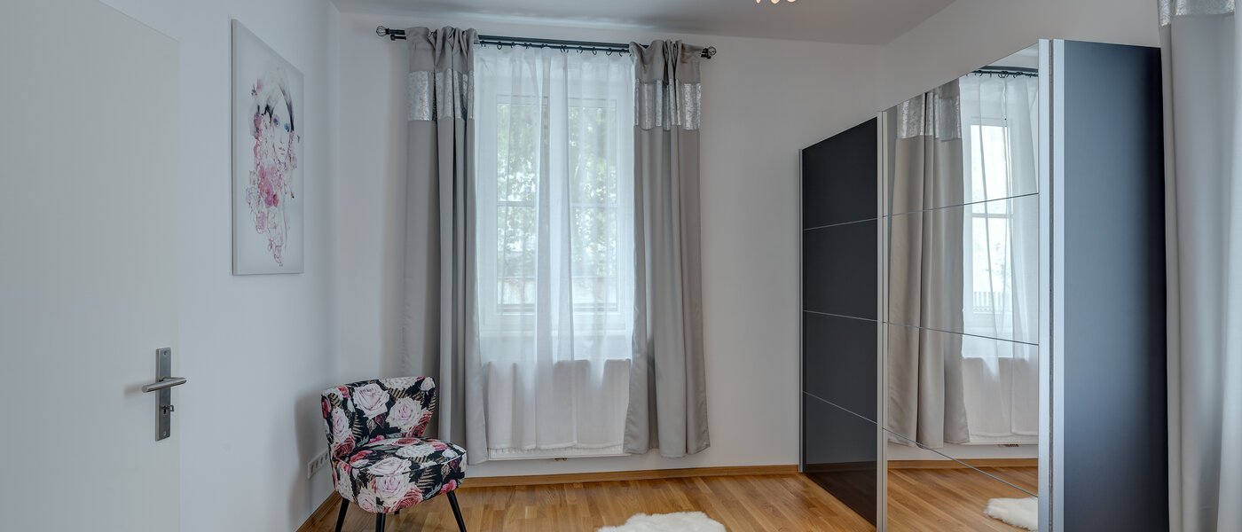 apartment München Neuhausen 04 bedroom 12363