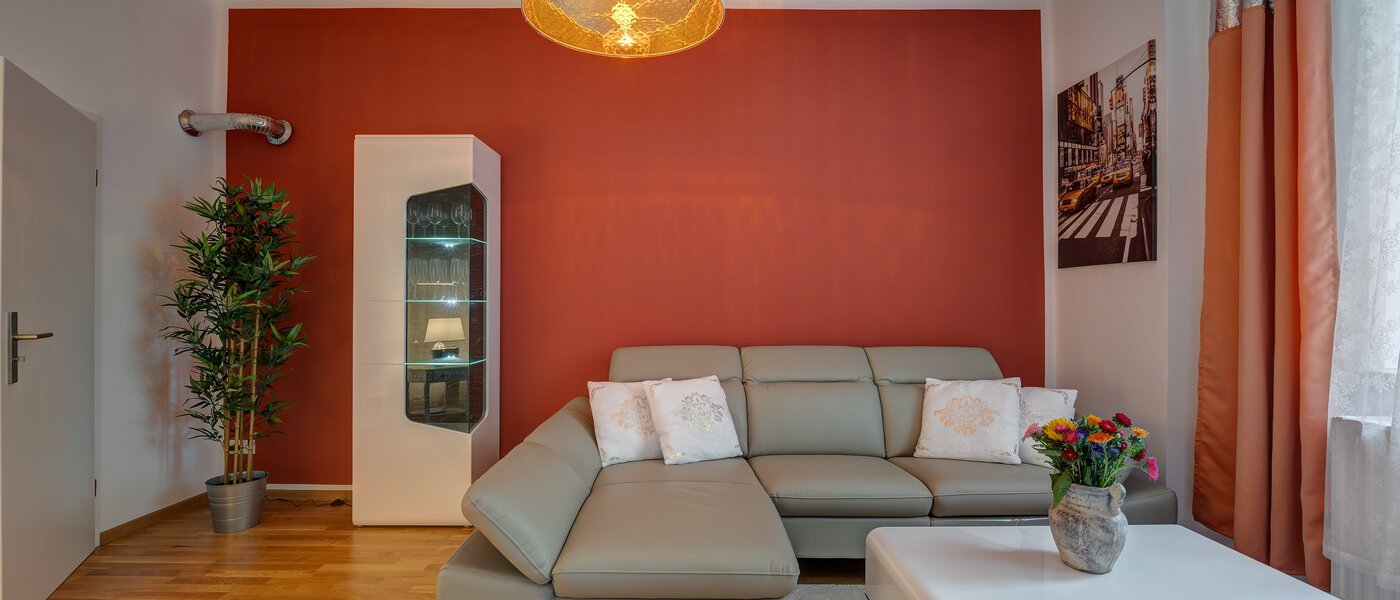 apartment München Neuhausen 02 living area 12363