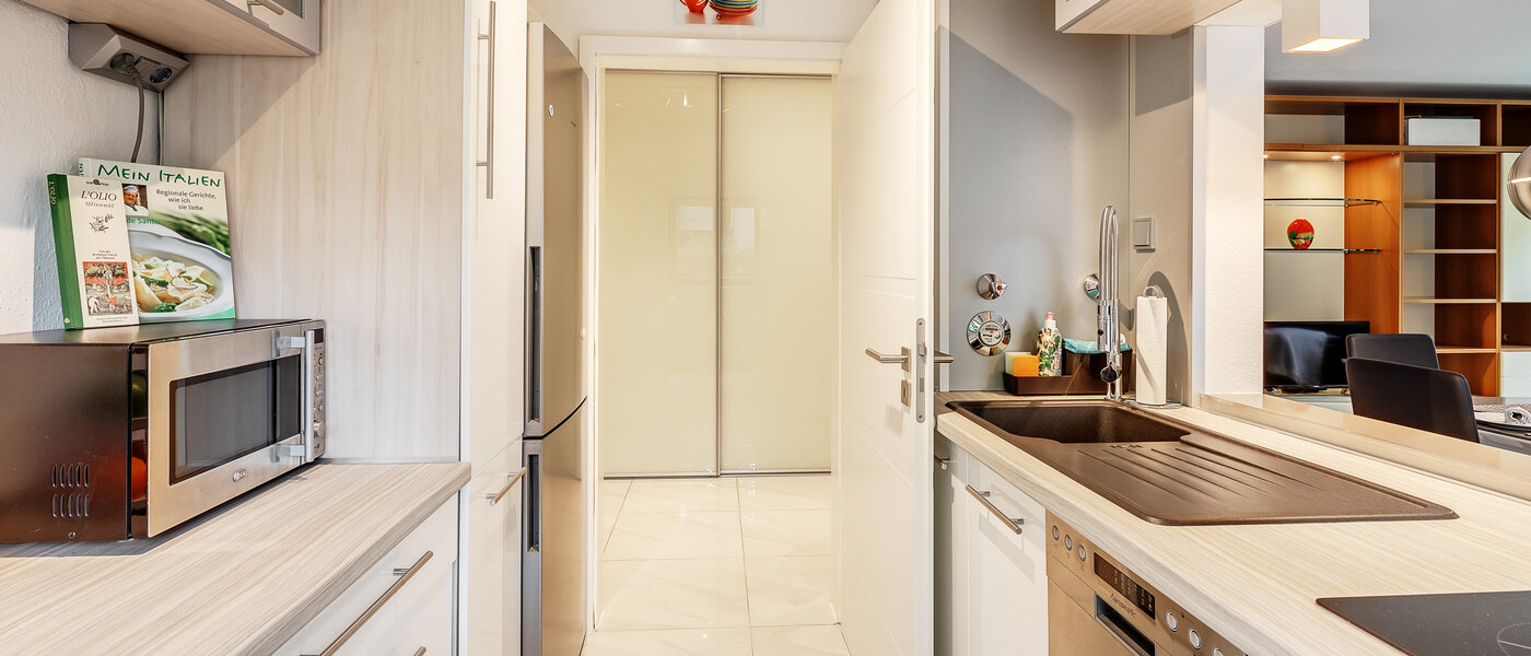 apartment München Solln 03 kitchen 12371