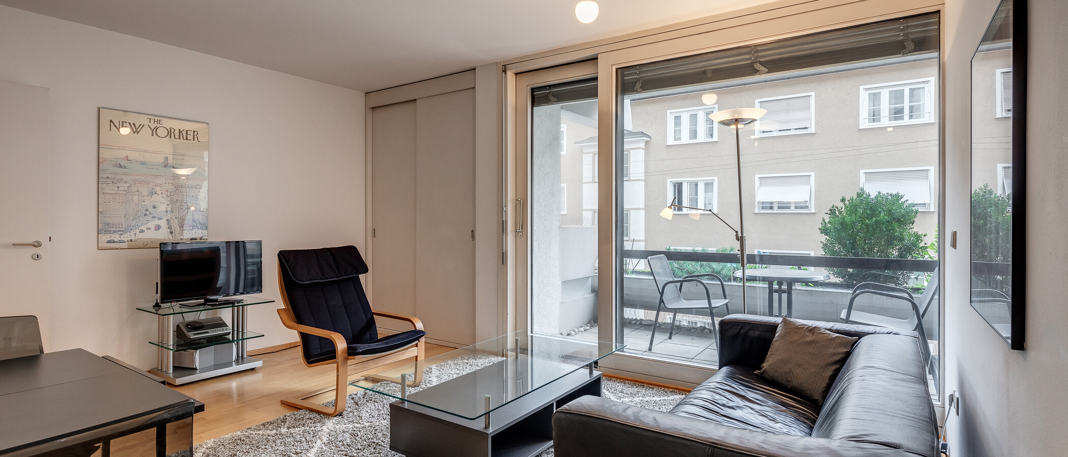 apartment München Schwabing-Nord (zw. Belgrad- & Leopoldstraße) 03 living area 1238