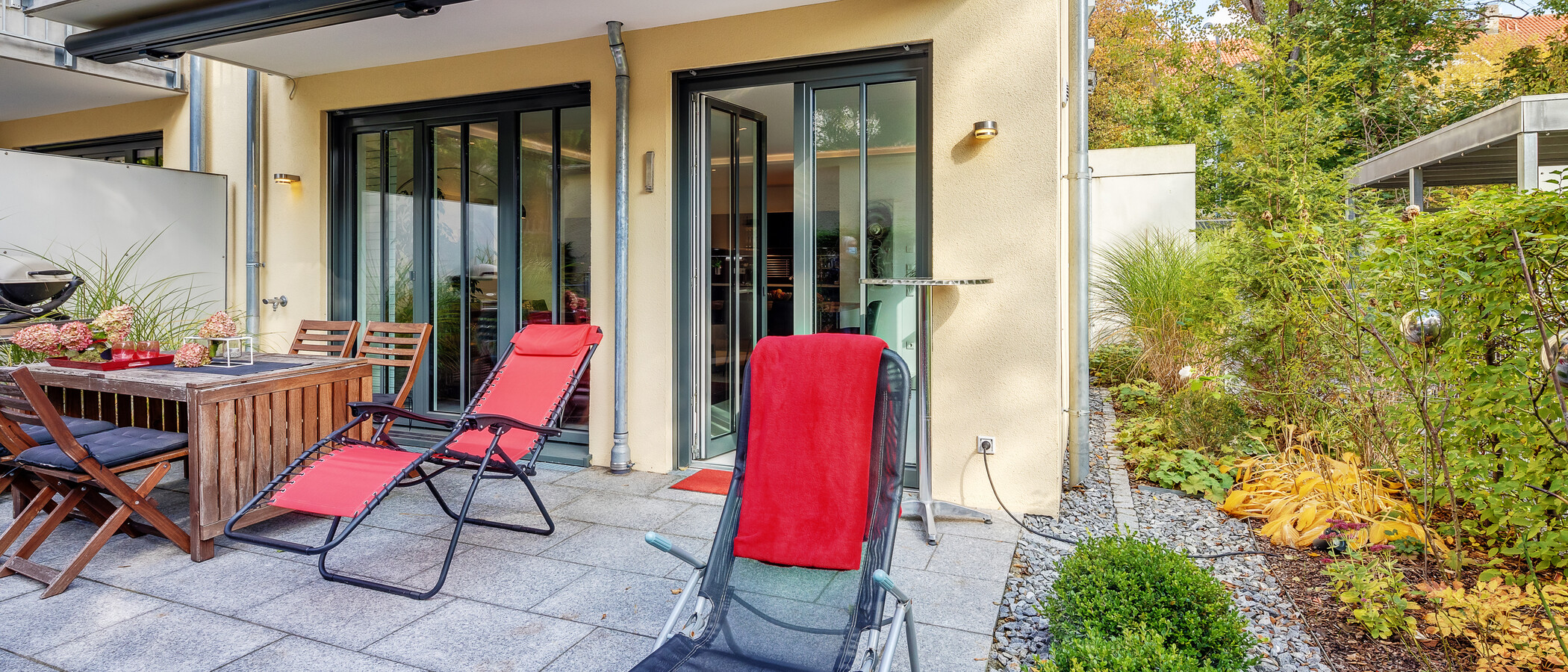 apartment with garden 	 München Schwabing (rechts der Leopoldstraße) 02 terrace 12380