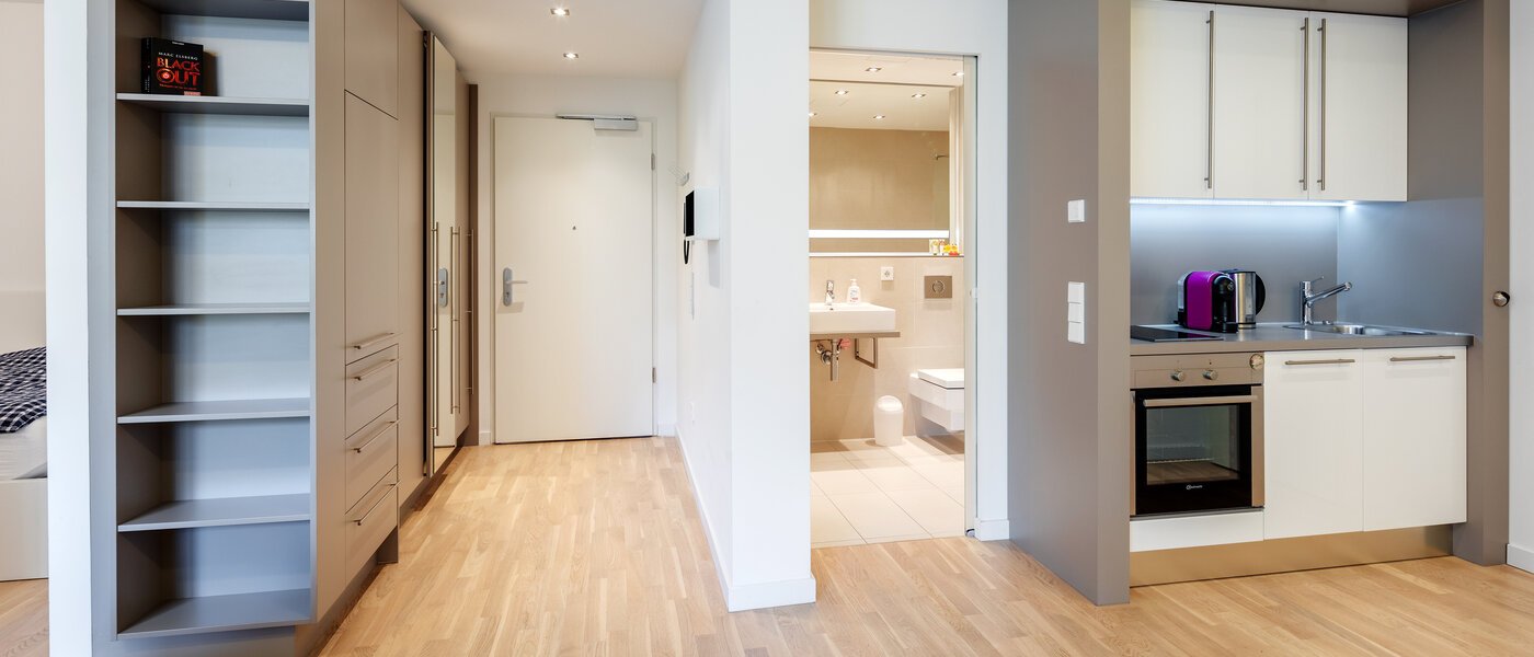 apartment München Bogenhausen 02 kitchen 12389