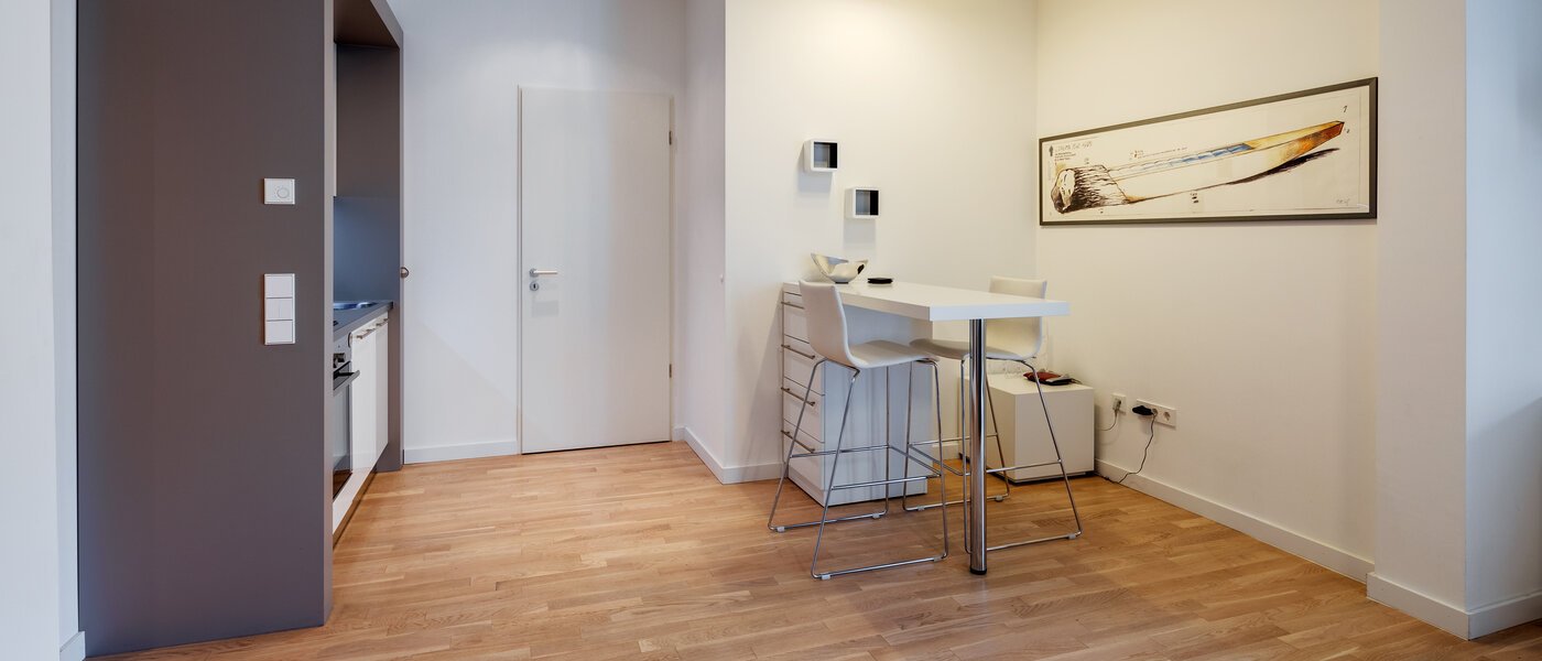 apartment München Bogenhausen 03 kitchen 12389