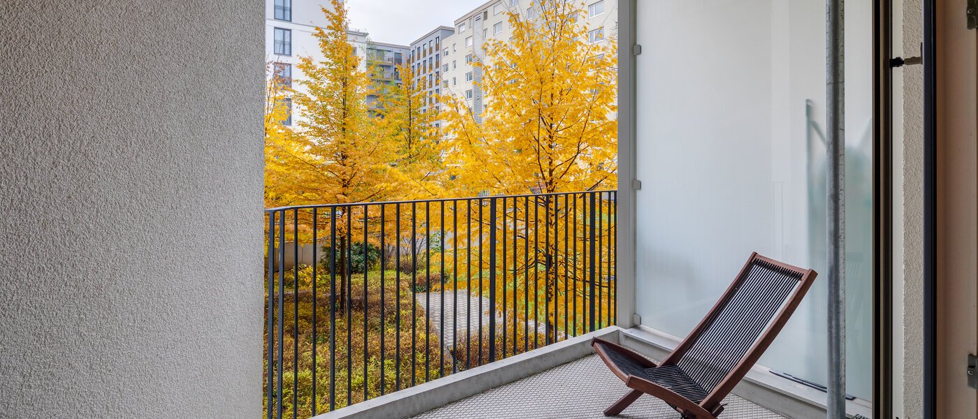 apartment München Bogenhausen 03 balcony 12389