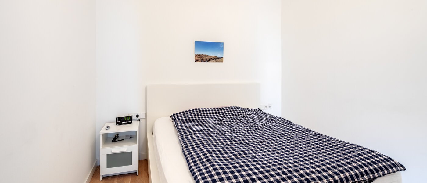 apartment München Bogenhausen 03 sleeping area 12389