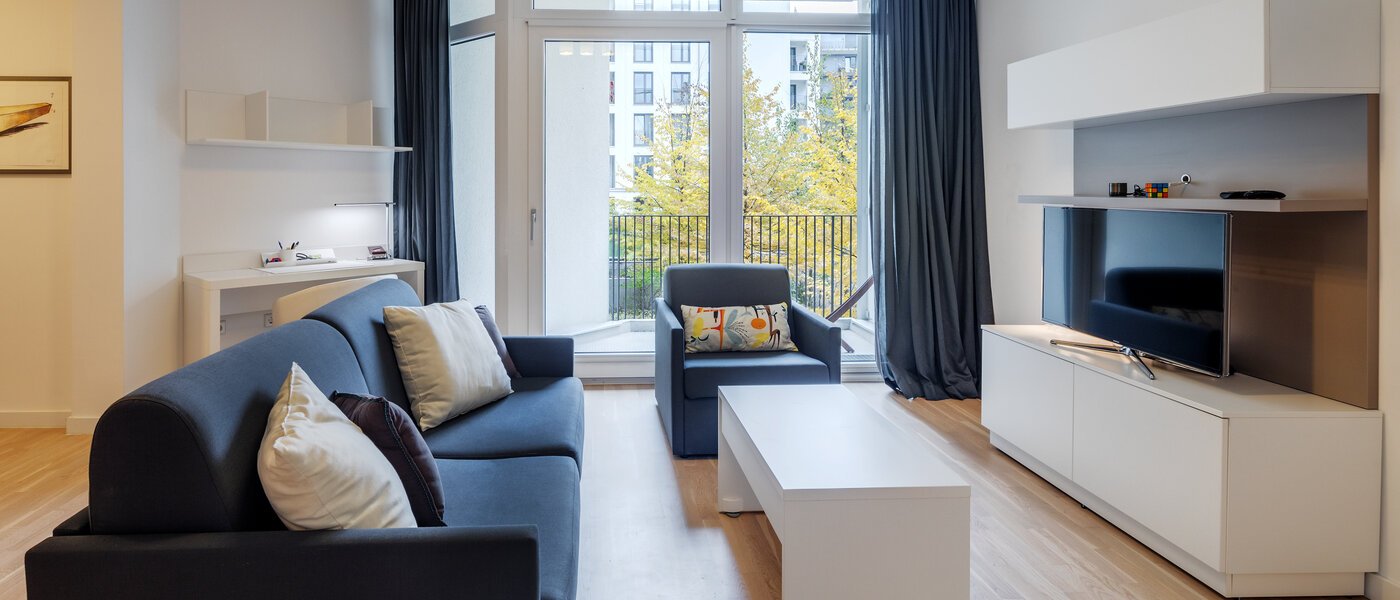 apartment München Bogenhausen 01 living area 12389