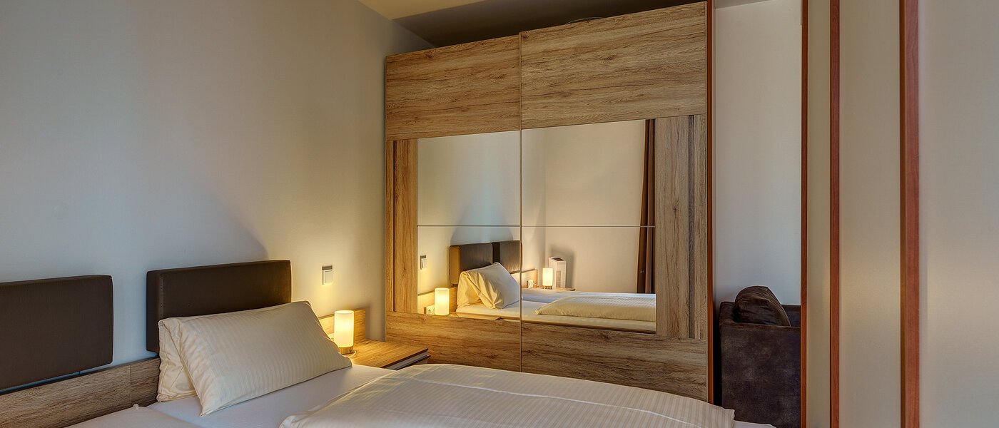 apartment Unterschleißheim Lohhof 01 sleeping area 12403