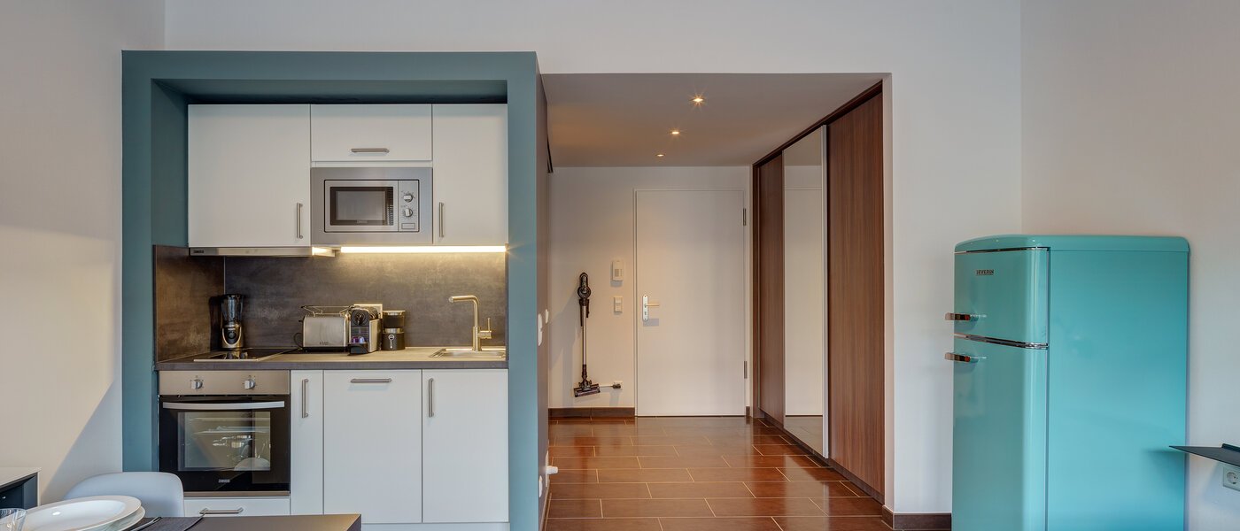 apartment München Ludwigsvorstadt 03 living area 12409