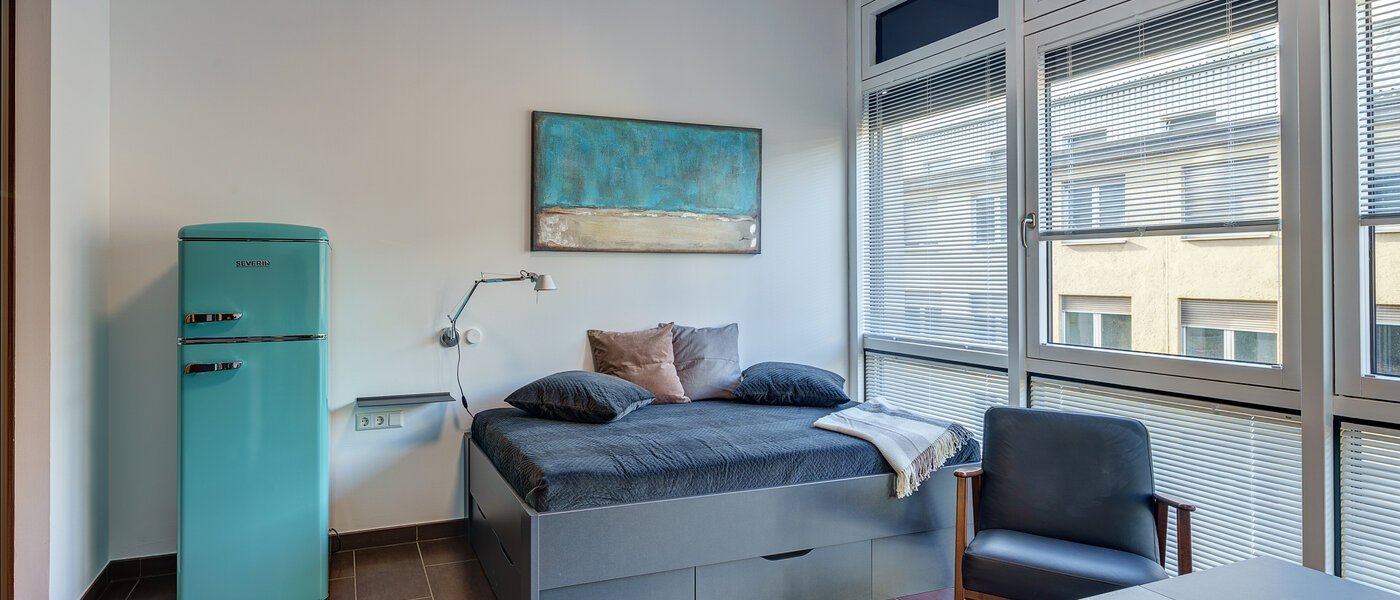 apartment München Ludwigsvorstadt 04 living area 12409