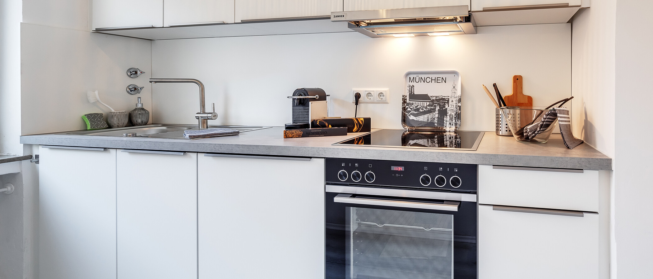 apartment München Neuhausen 02 kitchen 12418