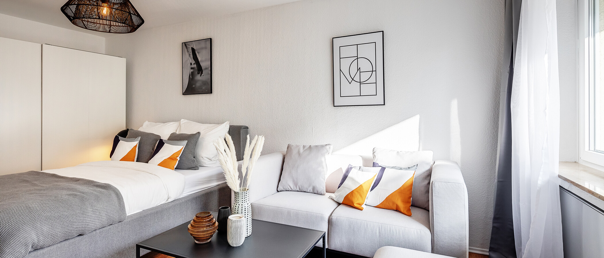 apartment München Neuhausen 02 living area 12418