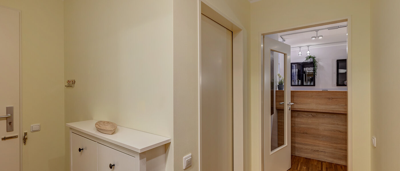 apartment München Schwanthalerhöhe 02 hall 12426