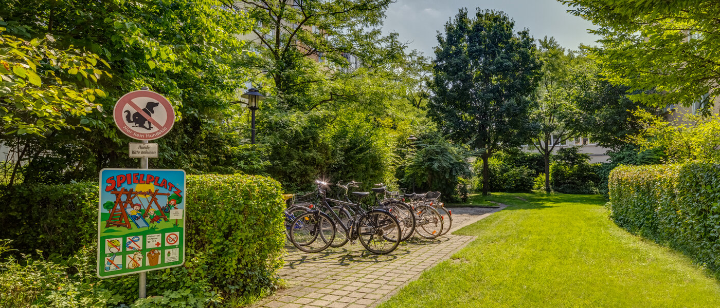 apartment München Schwanthalerhöhe 04 inner courtyard  12426