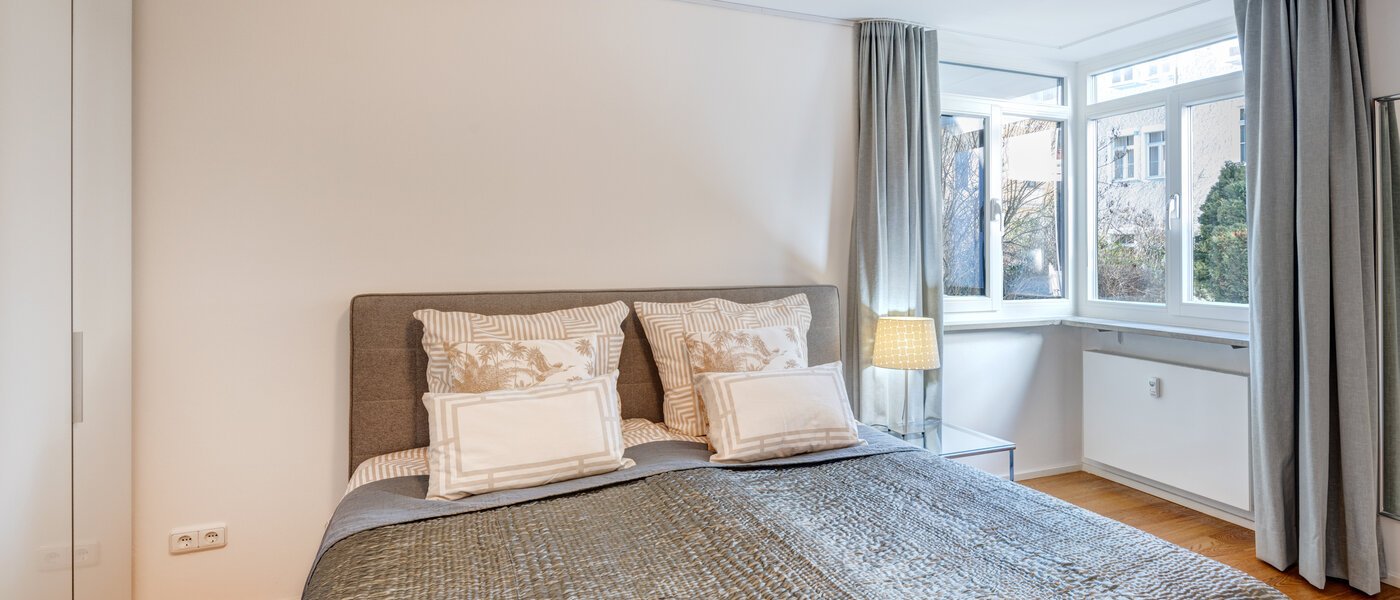 apartment München Schwabing 01 bedroom 12436