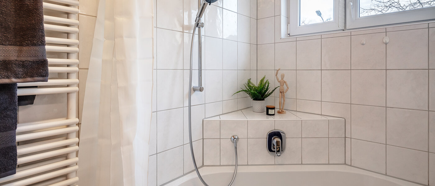 apartment München Westpark 03 bathroom 12461