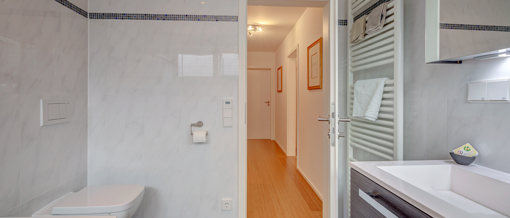 townhouse Baldham Vaterstetten 03 1. bathroom 12473