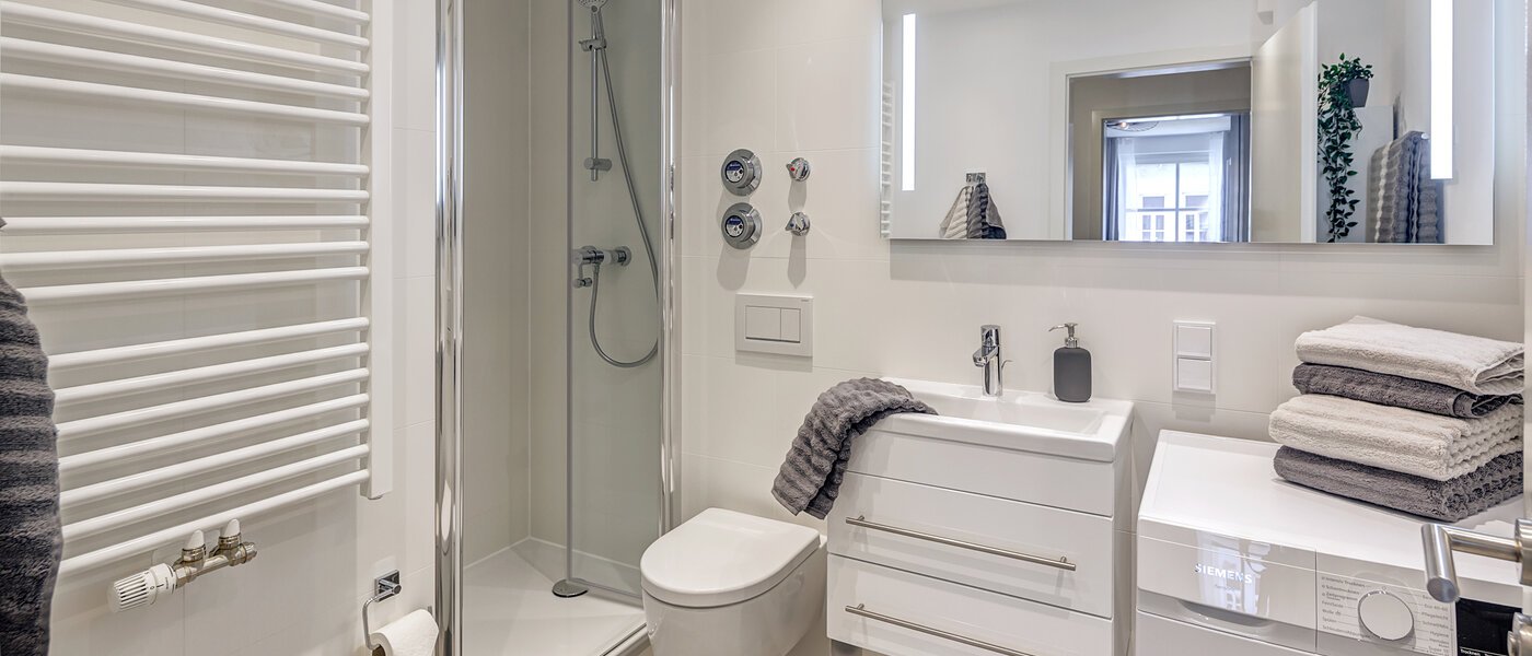 apartment München Schwabing 02 1. bathroom 12475