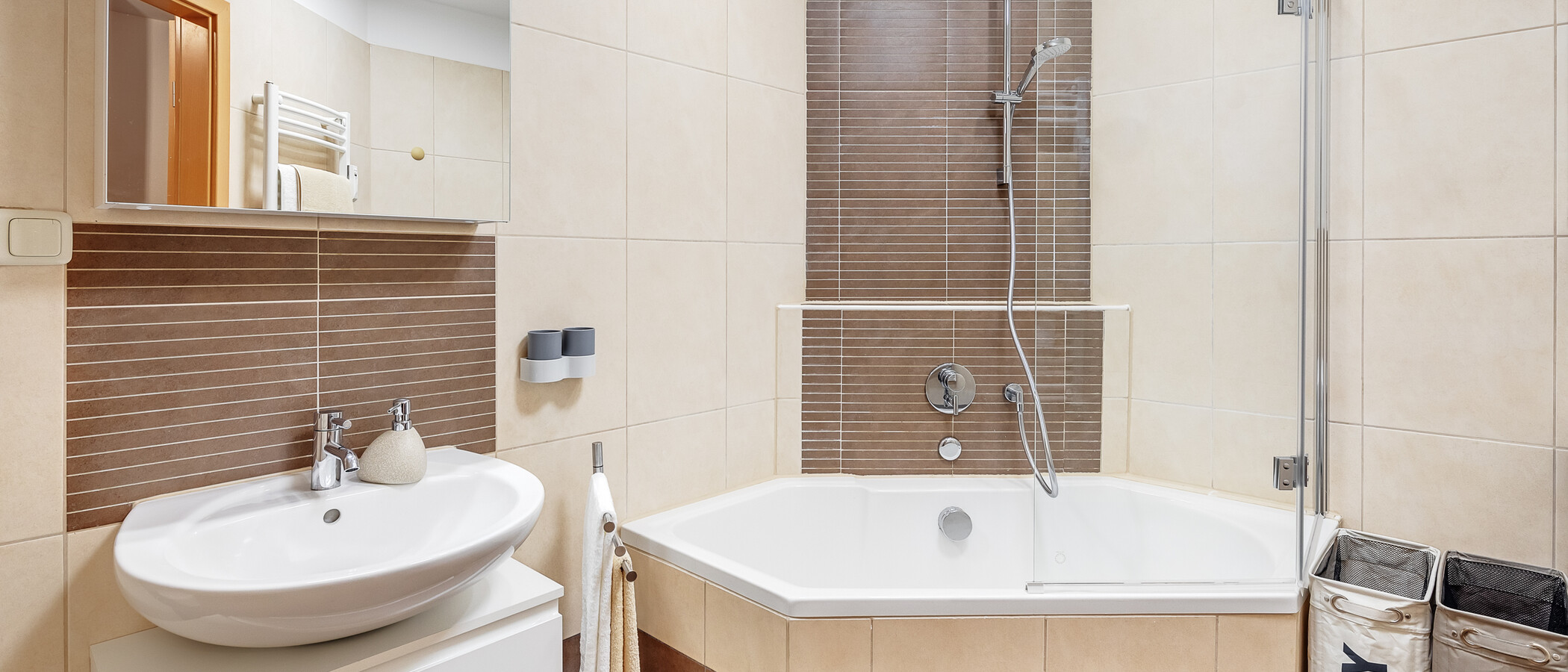 maisonette München Milbertshofen 01 bathroom 12485