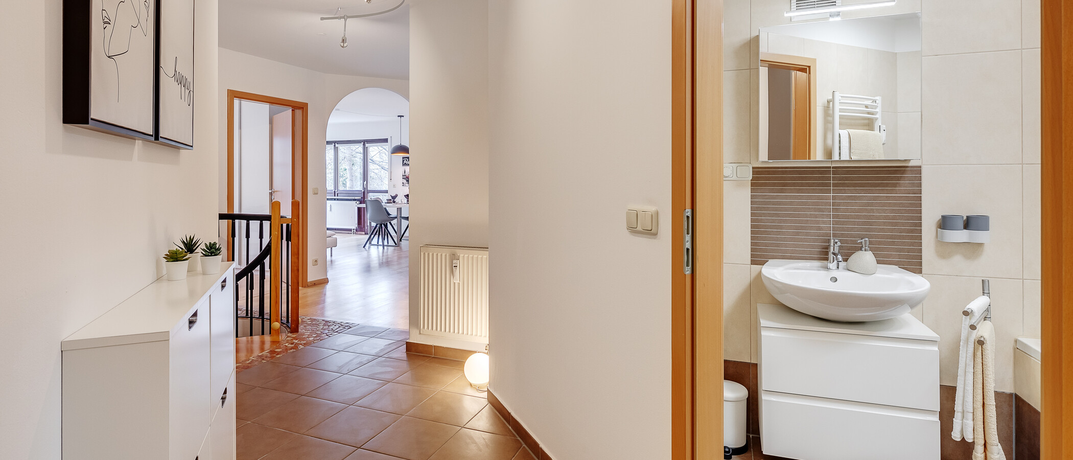 maisonette München Milbertshofen 02 hall 12485