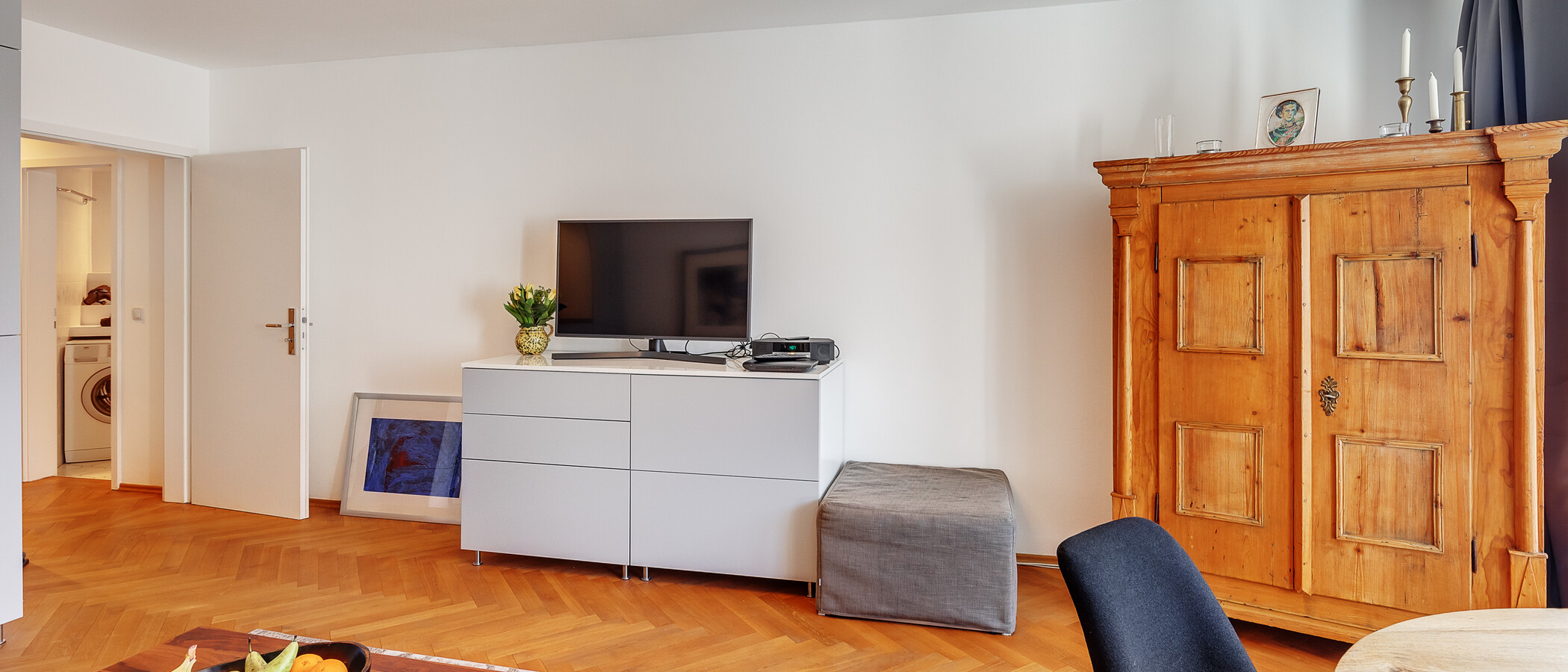 apartment München Schwabing-West 05 living area 12512