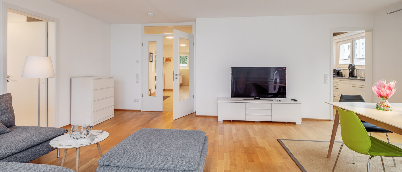 apartment München Schwabing (rechts der Leopoldstraße) 04 living area 12514