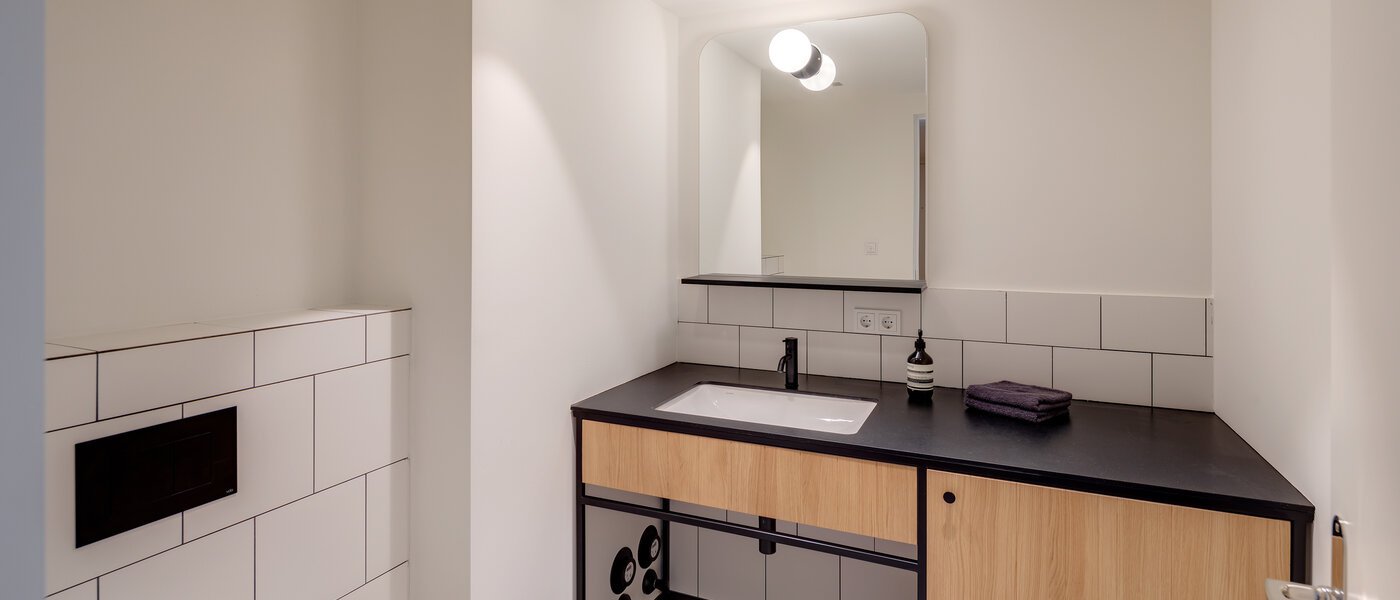 maisonette-gallery apartment München Herzogpark 01 guest toilet 12522