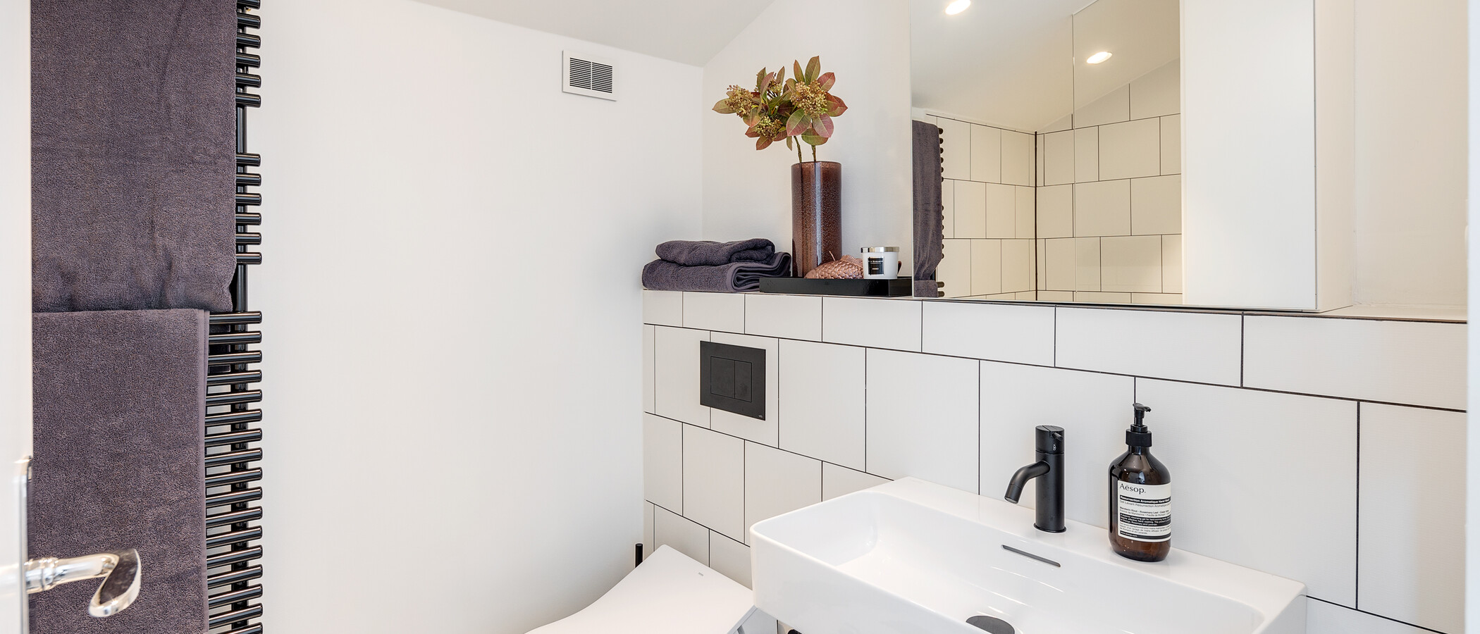 maisonette-gallery apartment München Herzogpark 05 bathroom 12527