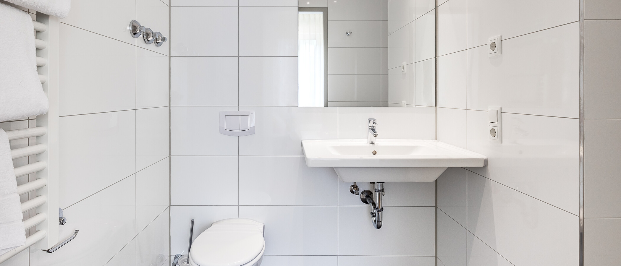 apartment Ismaning 01 bathroom 12544