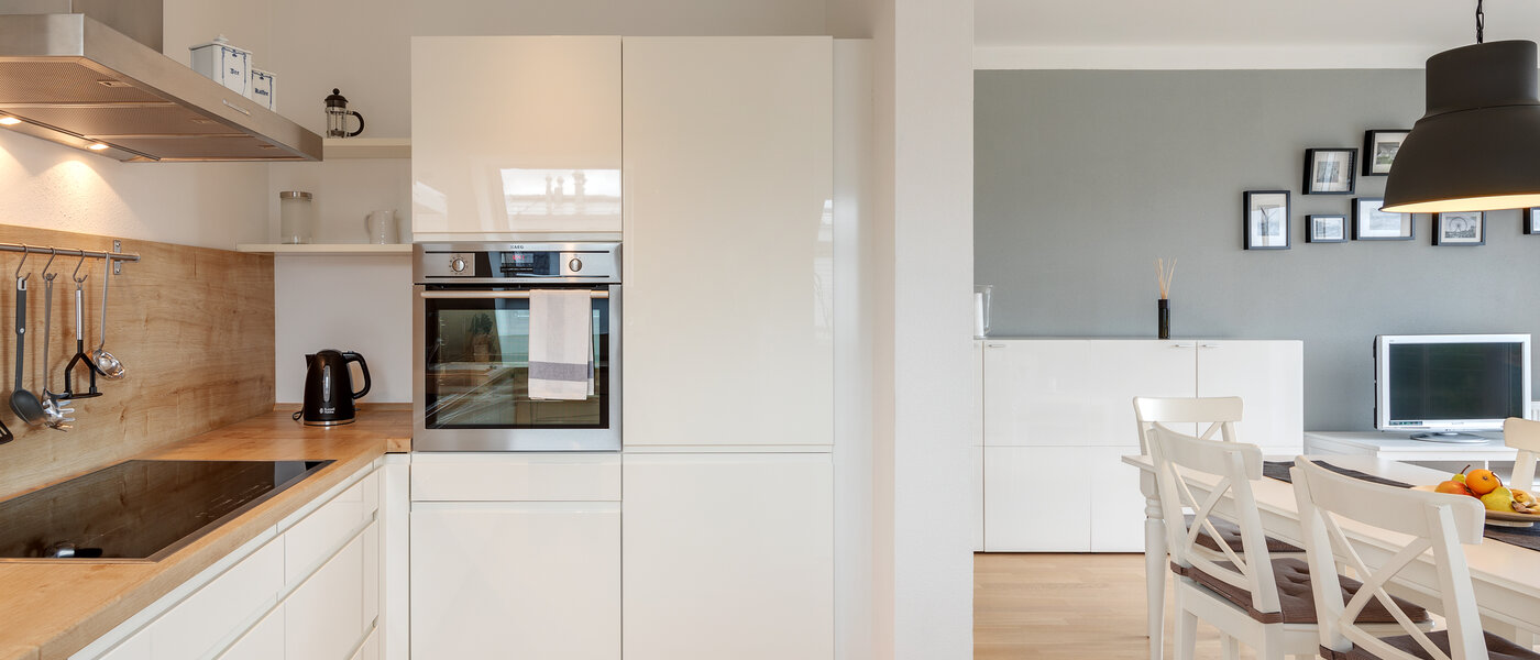 attic apartment München Lerchenau 04 kitchen 12556