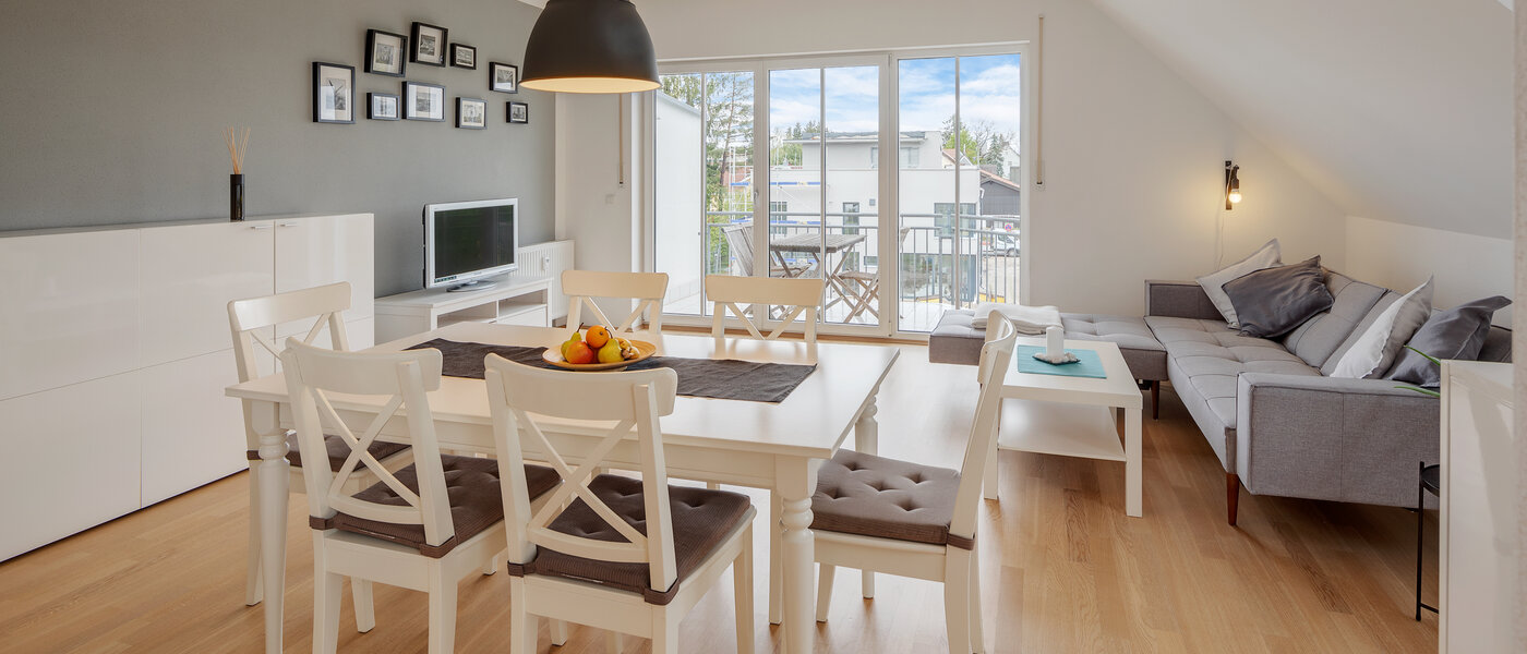 attic apartment München Lerchenau 02 living area 12556