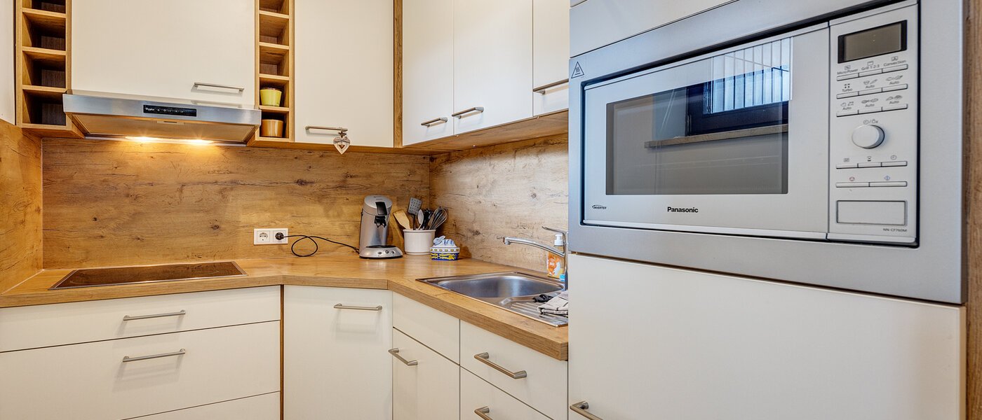 apartment München Obermenzing 02 kitchen 12573