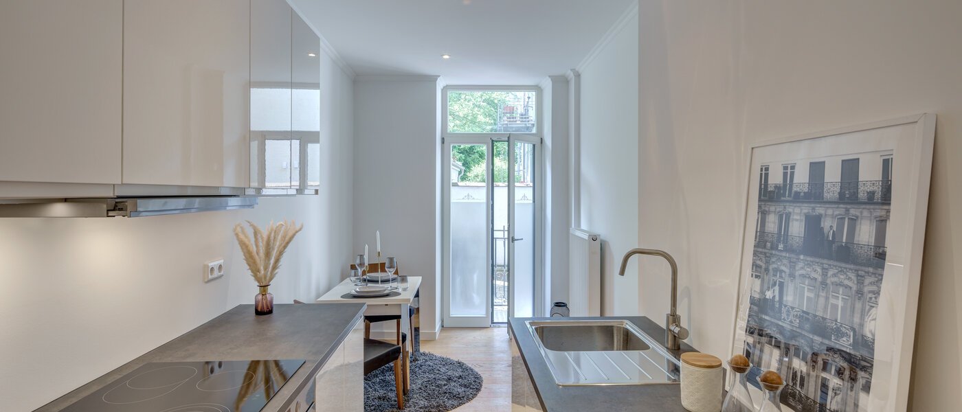 apartment München Neuhausen 01 kitchen 12582