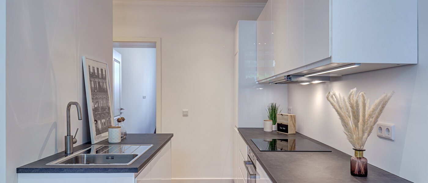 apartment München Neuhausen 03 kitchen 12582