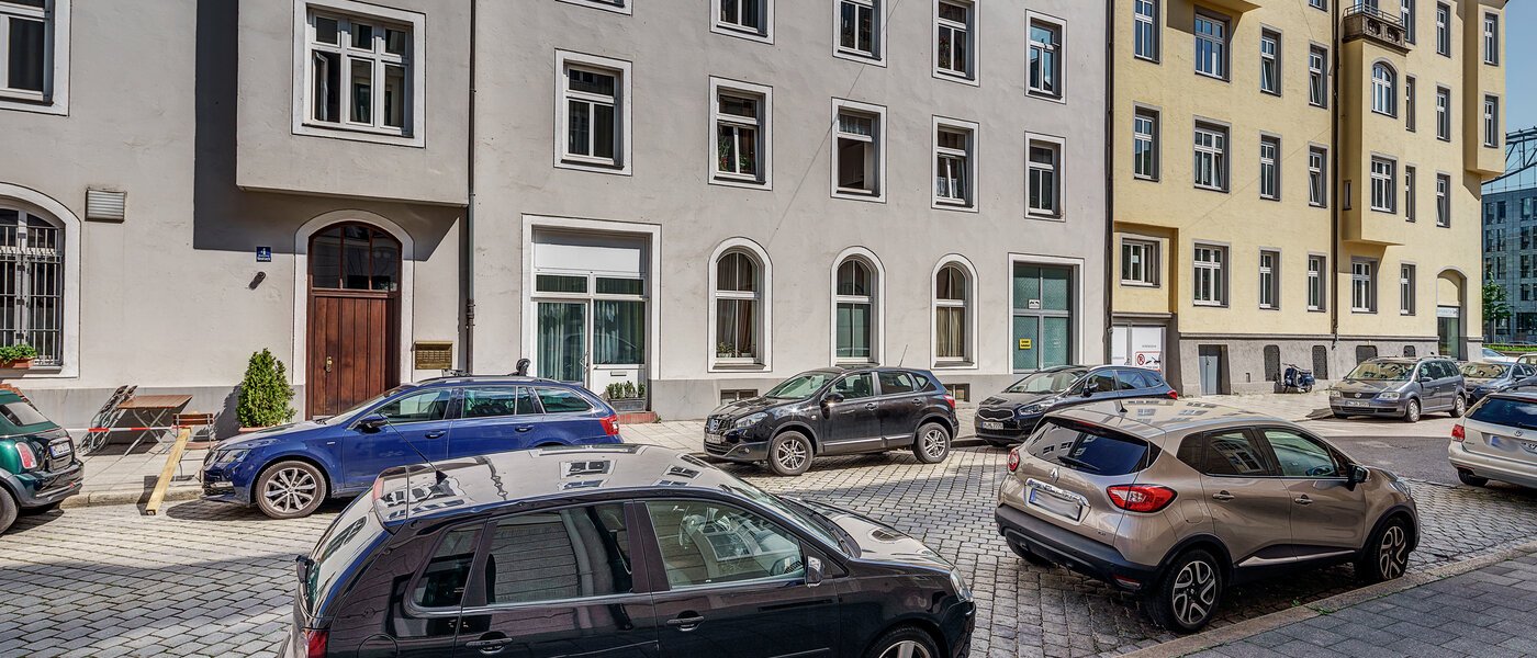 apartment München Neuhausen 02 view 12582