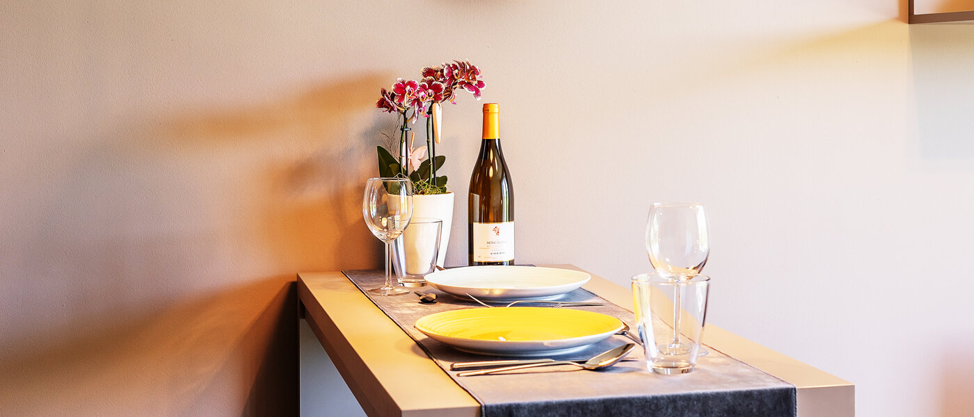 studio München Schwabing-West (rund um den Hohenzollernplatz) 04 living area 12583