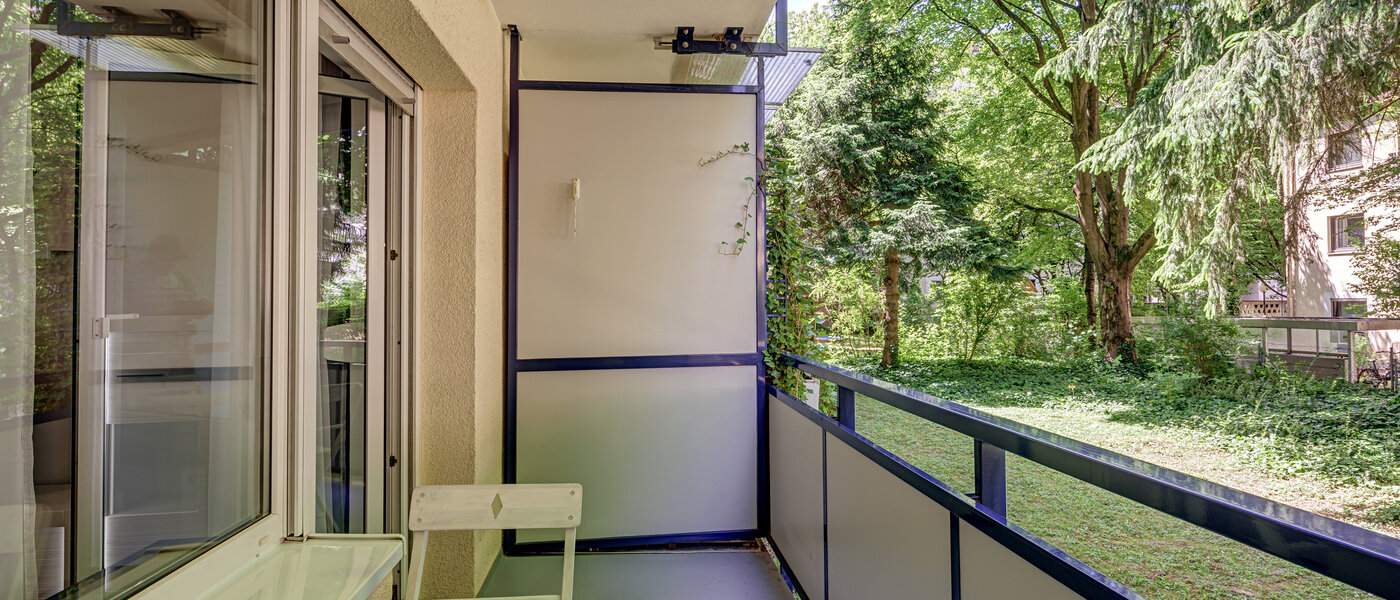 apartment München Untersendling 02 balcony 12584