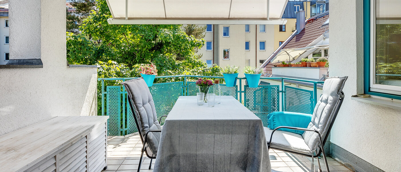 roof terrace apartment München Maxvorstadt 01 balcony 12588