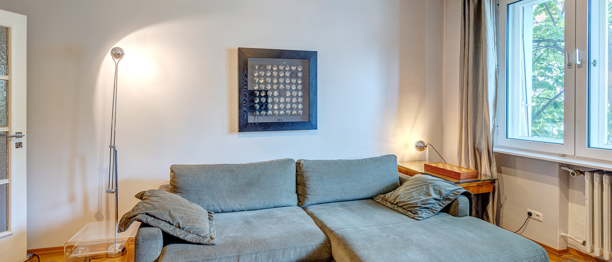 apartment München Schwabing 02 living area 12591