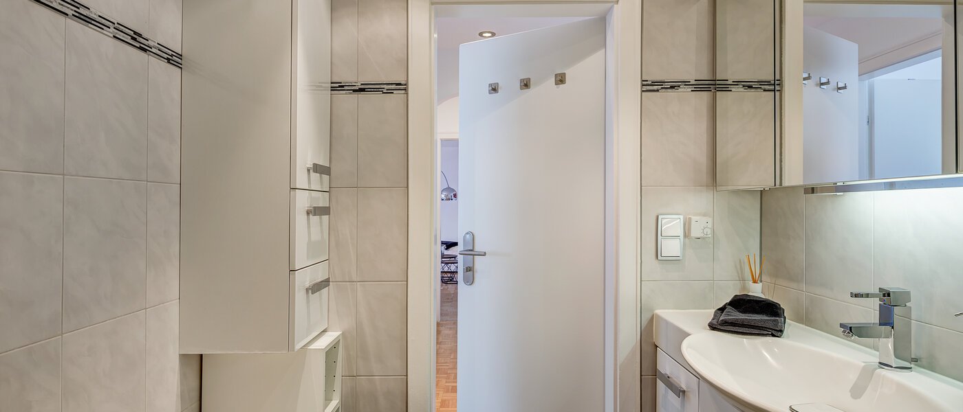 apartment München Sendling 03 bathroom 12596