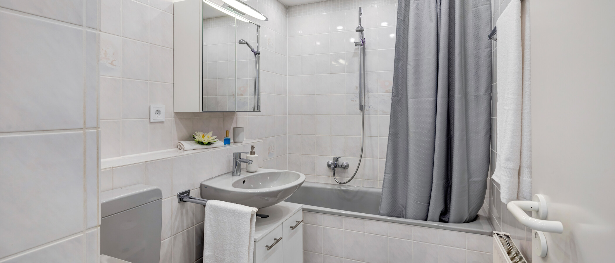 apartment München Pasing 01 bathroom 12600