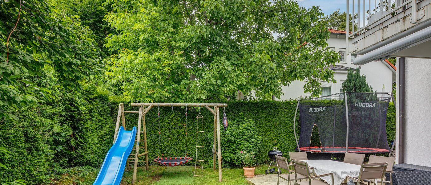 semi-detached house Gauting 01 garden 12610