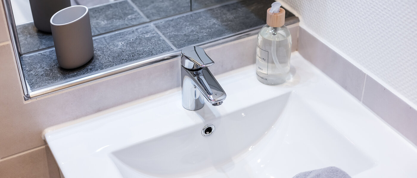 apartment München Haidhausen 02 bathroom 12613