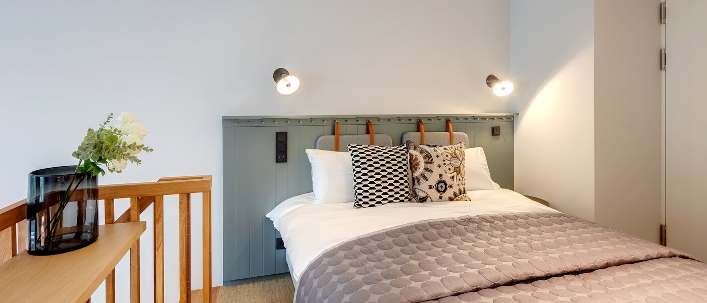 maisonette-gallery apartment München Herzogpark 01 sleeping area 12615