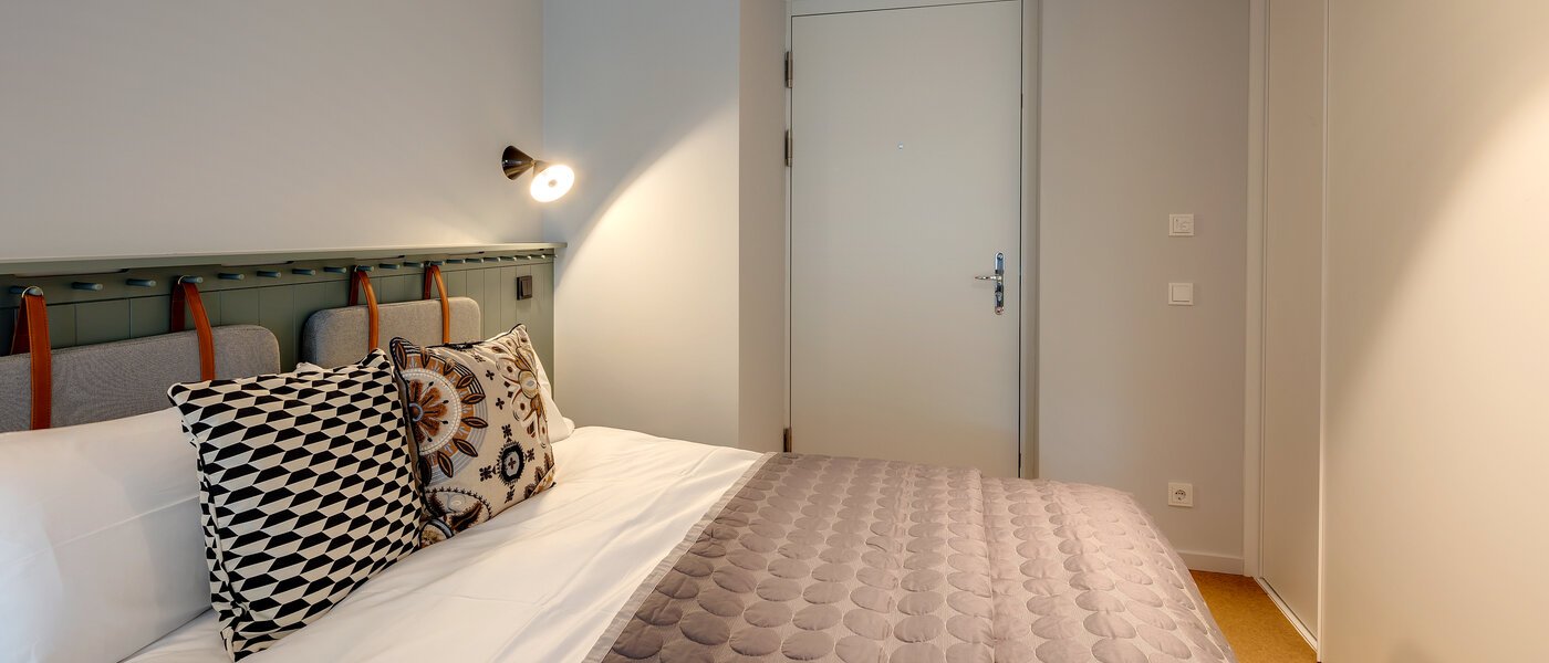 maisonette-gallery apartment München Herzogpark 03 sleeping area 12615