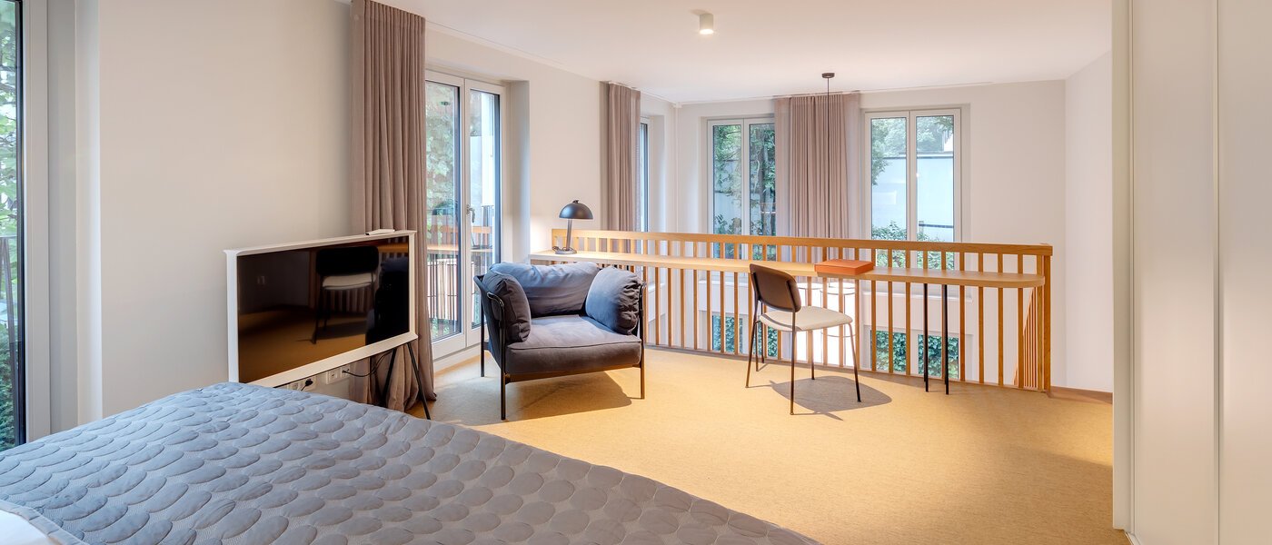 maisonette-gallery apartment München Herzogpark 03 sleeping area 12616