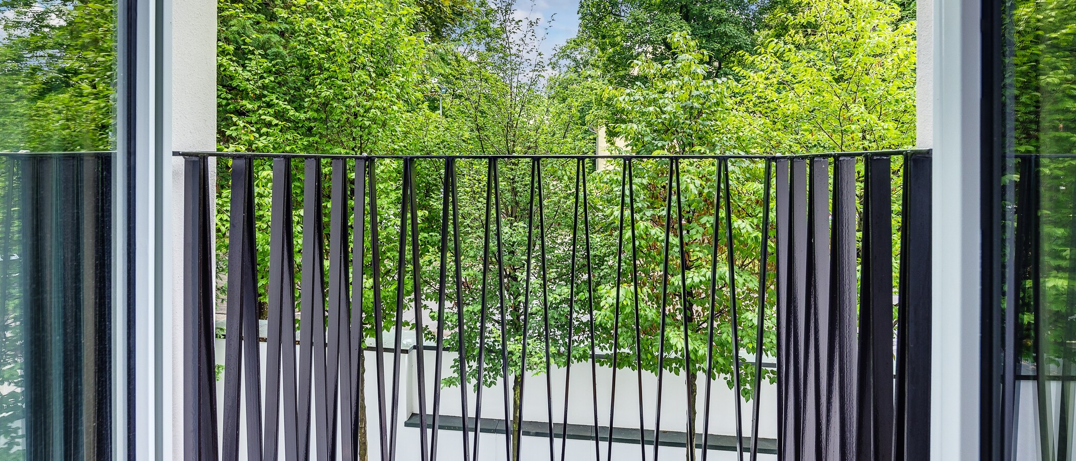 apartment München Herzogpark 01 balcony 12619