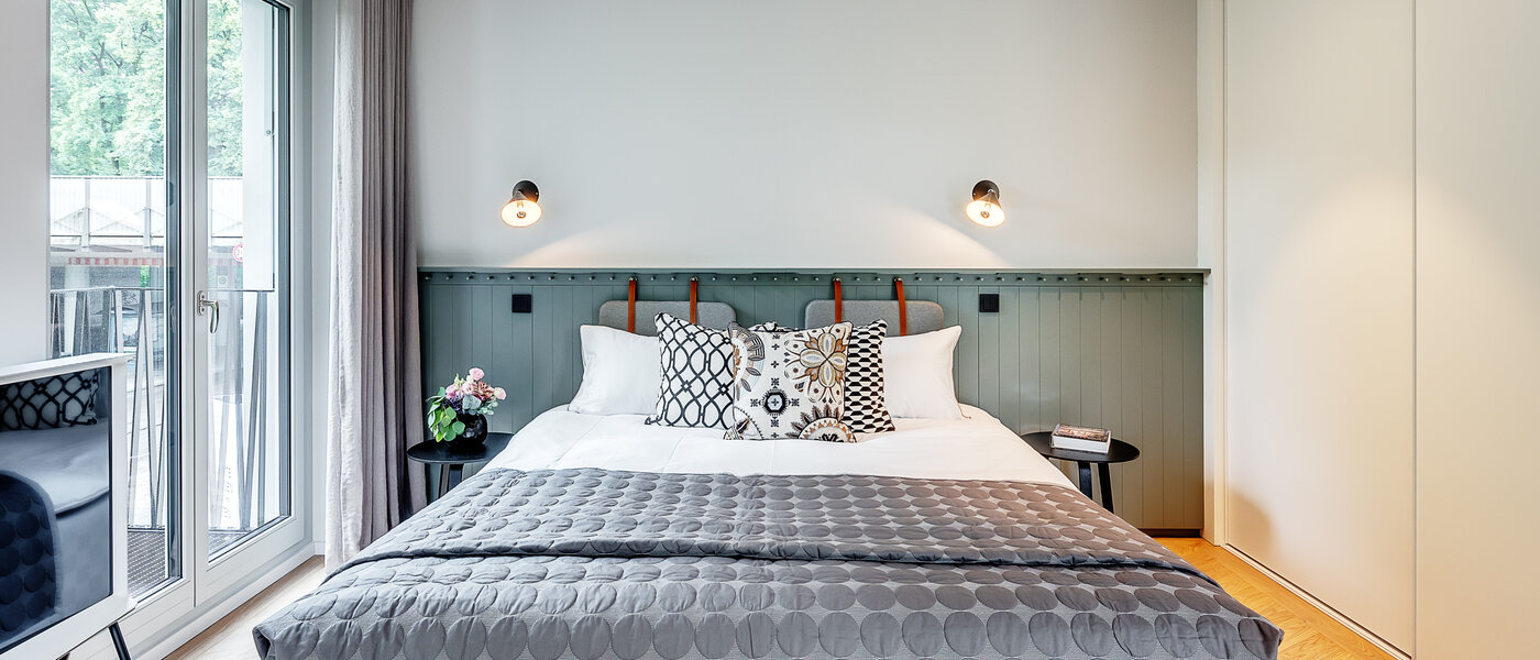 apartment München Herzogpark 01 sleeping area 12619