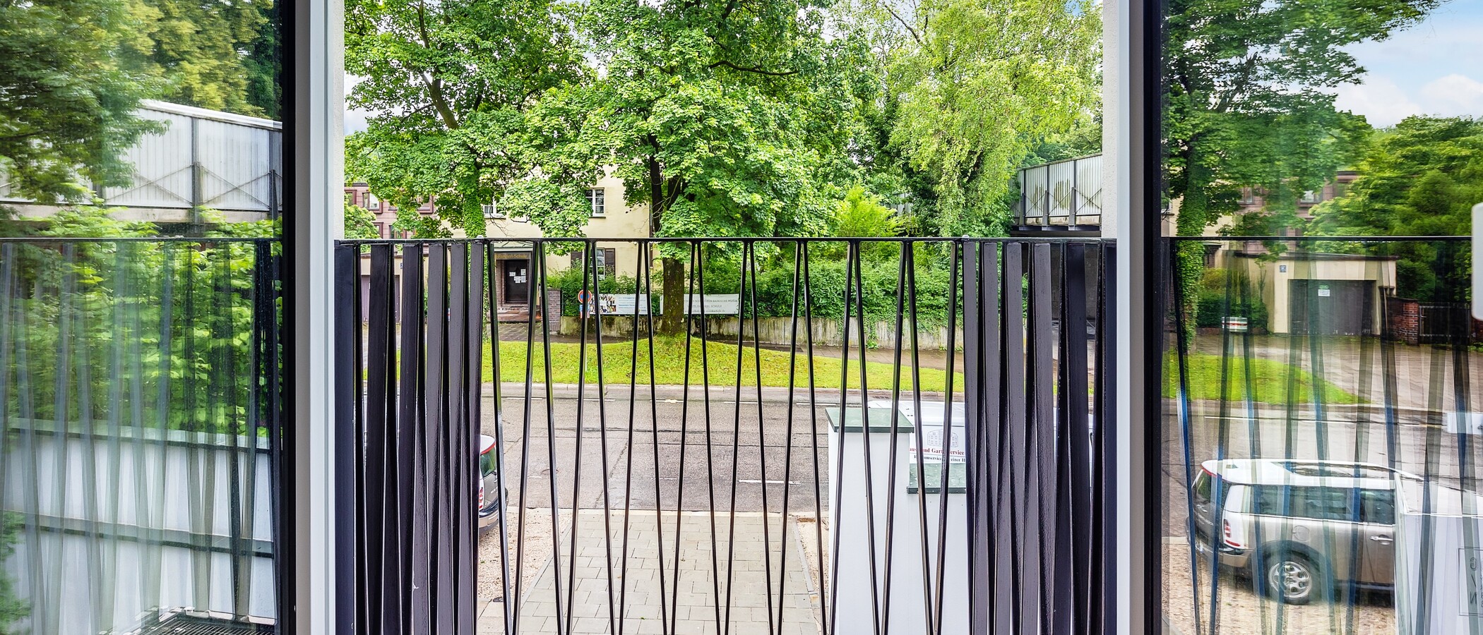 apartment München Herzogpark 01 balcony 12628