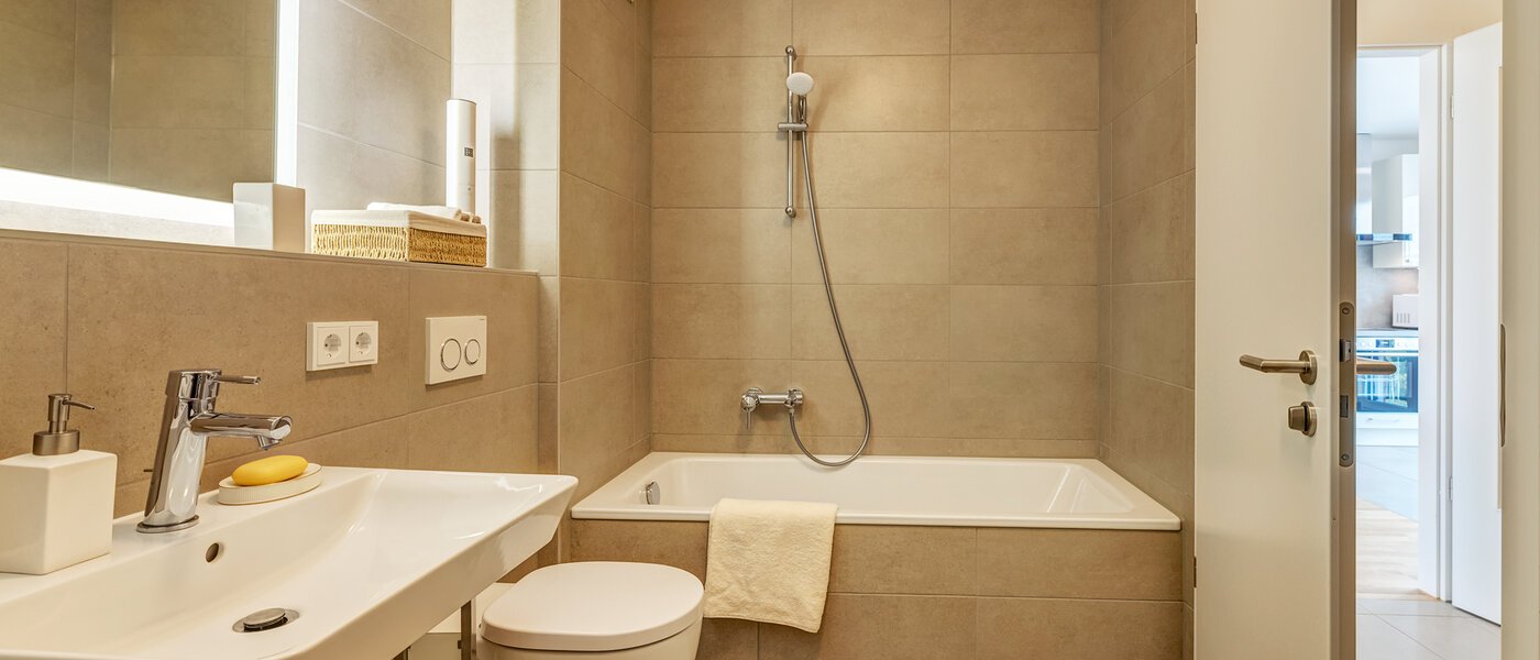 apartment München Pasing 01 bathroom 12629