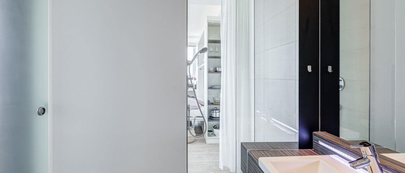 apartment München Olympiadorf 03 bathroom 12647